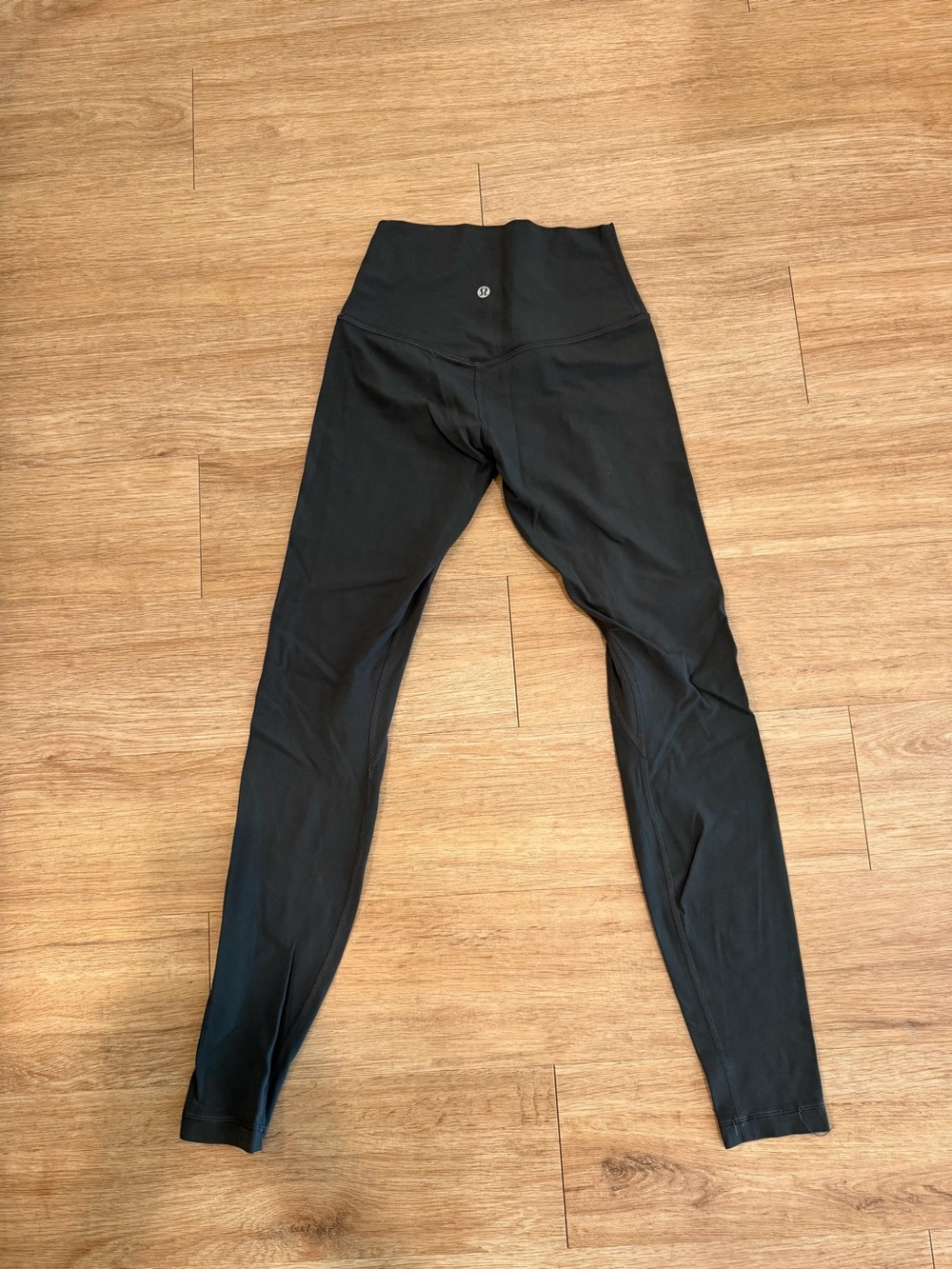 lululemon athletica women’s High-Rise gray Leggings